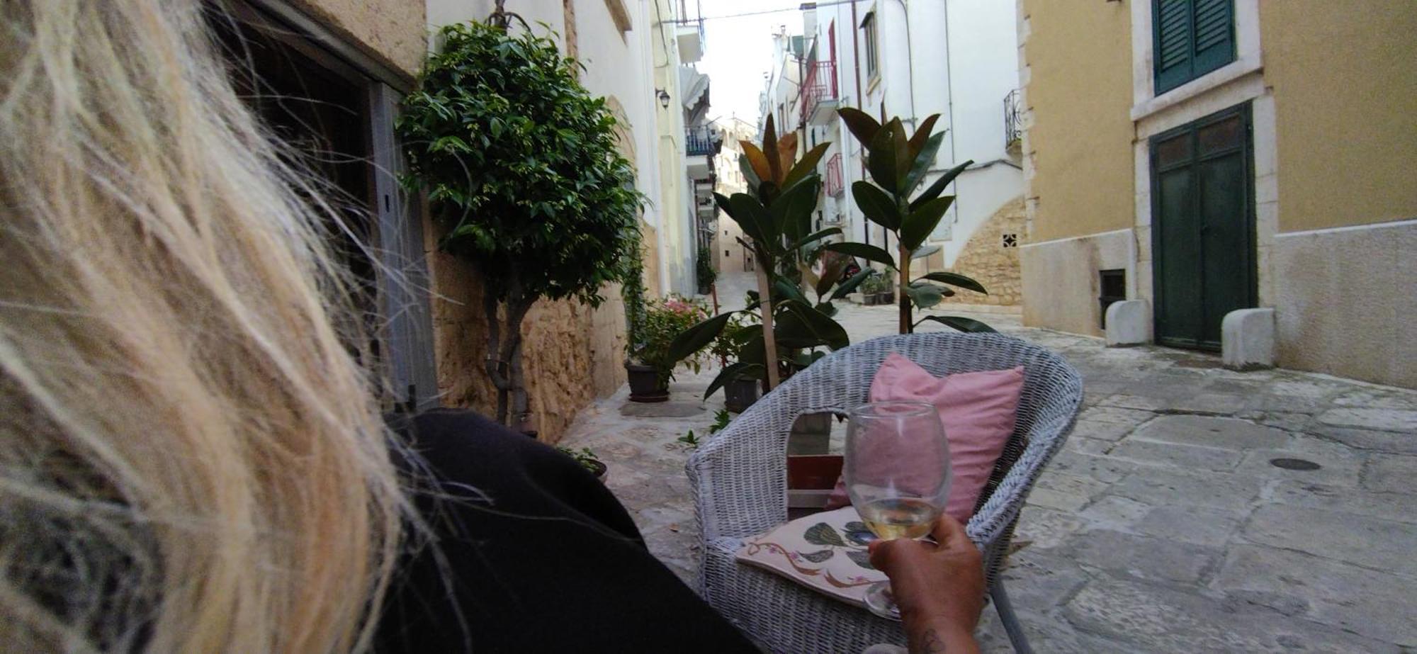 Dimora Delle Badesse Bed and Breakfast Conversano Buitenkant foto